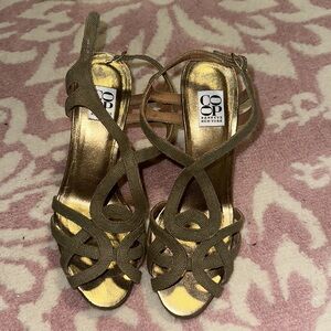 COOP Barney’s New York women’s heels